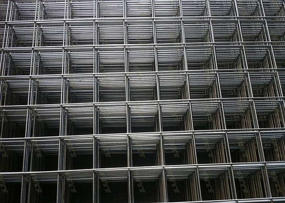 Elektrik Galvanizli Kaynaklı Hasır Kare Delik Tipi 0.5-3m Genişlik