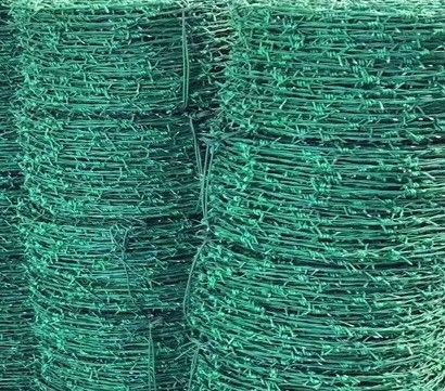 2.0mm 10cm Güvenlik Çiftliği Dikenli Tel Çit PVC Kaplı Uygun Kurulum